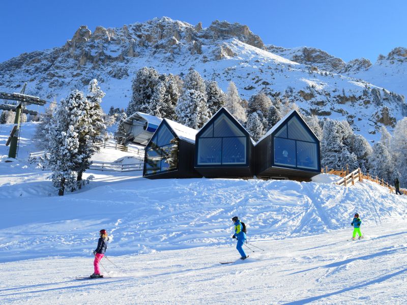 Skifahrer Obereggen Oberholz Hütte